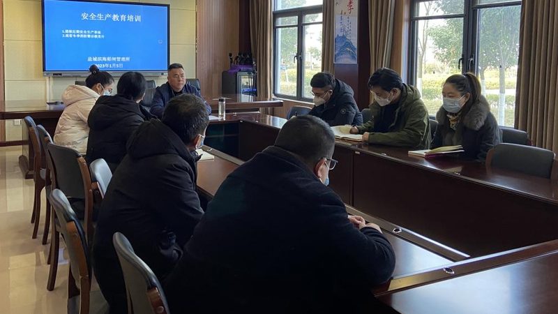 零基础如何选心理咨询师培训实操课？关键要素解析**